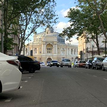 Сдам уютную студию на Ришельевской Дерибасовской.