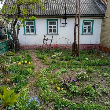 Продам половину будинку