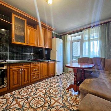 2 ком., кирпичный дом ул. Парковая, Слободка, Автовокзал