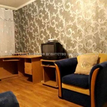 Продам 1к 6/9, чешка , 2-й дом от М Студенческая. М05