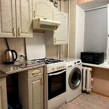 Оренда 1 кімнатної квартири в центрі міста. Вул. Благовісна 236 .