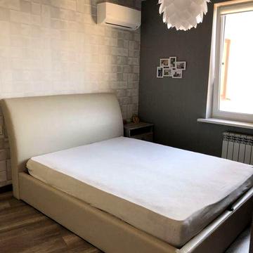 Сдам 2х кімнатну квартиру.вул. Дмитрівська 75