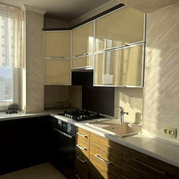 Продам квартиру від ВЛАСНИКА м.Шептицький
