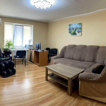 Будинок в Ірпені три поверхи від власника
