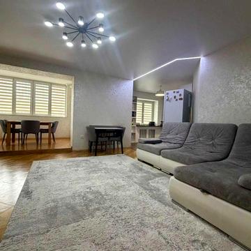 Продаж 3-х кімнатної квартири по вулиці Конякіна