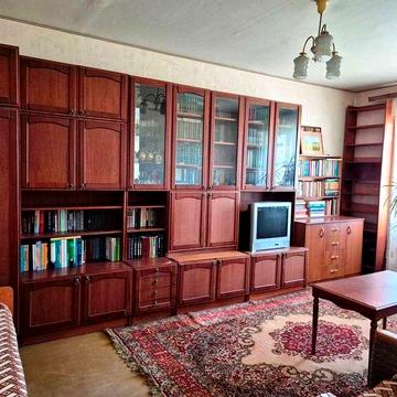 Продам 2-кімнатну, вул. Дашкевича 4, Воскресенка, метро Чернігівська, Дарниця  10 хвилин маршруткою