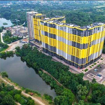 Продаж 1 кім. на 8 поверх. 41.7 м² ЖК Медовий вул. Кадетський Гай 10 Севастопольська площа.