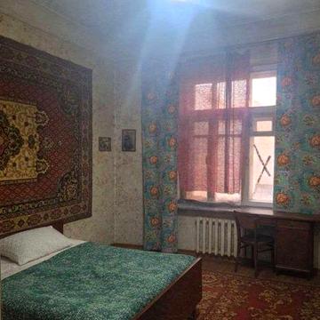 Без % Продаж 2 кім. квартири в центрі біля метро