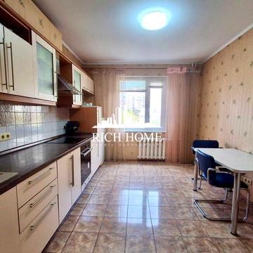 пр-т Порика 9, Виноградар, Ретровіль, Варшавський, 91 м² роздільна 3к квартира з ремонтом, безготівку розглядаємо