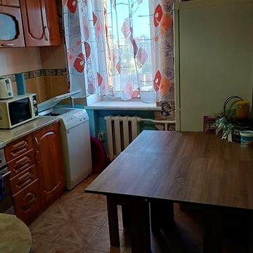 Здам 2-кімнатну квартиру в центрі, біля Парку ВЛАСНИК