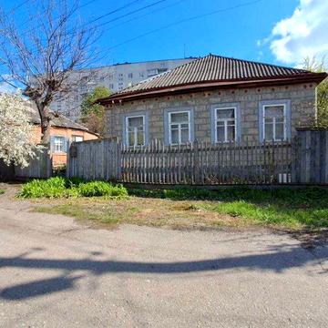 Продается дом в центре Чугуева