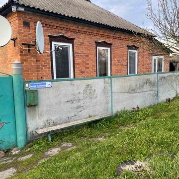 Продам дом, Харьковская область, с. Пархомовка