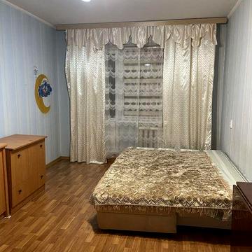 Здається  2х Кімнатна Квартира біля Супермаркета Велмарт