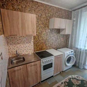 Продам 1к.квартиру на Тополе!АТБ!