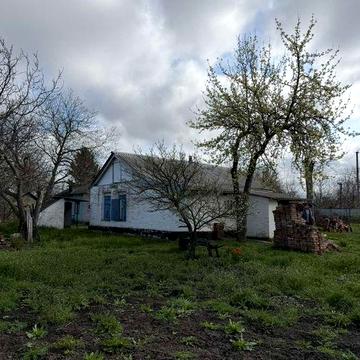 Продається будинок с.Лутовинівка