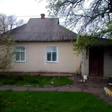 Полт.обл.Полт.район селище Білики .Продам будинок.