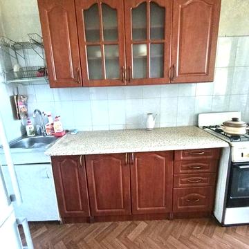 Двокімнатна квартира,Симиренка,25
