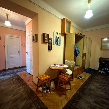 Продаж двокімнатної квартири в ЧОП