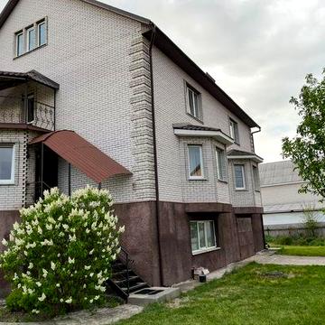 Будинок в селі Погреби в 4 км від Києва