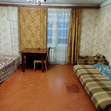 Оренда 3 кімнатної квартири Голівуд Михайло Грушевського (1 травня)