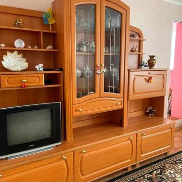 Срочная ПРОДАЖА:2-х к.кв.,с ремонтом,все остаетсяв квартире