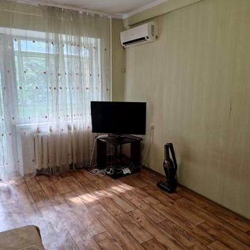 Сдам 1 ком.кв.Запорожского Казачества 7.000гр