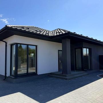 Продаж якісного дуплексу 82м2 на 3,5 сот в Струмівці