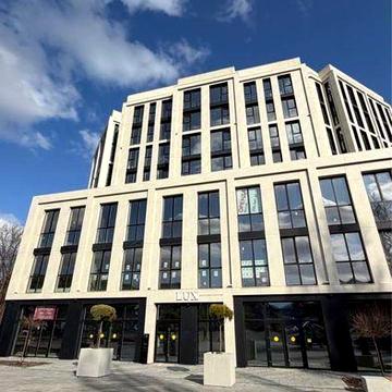 Продам гарну квартиру класу люкс в Центрі міста, без комісії ЖК Standart LUX