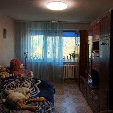 Продам! 2 х. Ком. Кв. По проспекту Тракторостроителей 83" Б"
