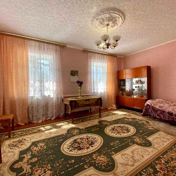 Продам 1 поверховий будинок з ділянкою на вул Дмитра Марковича 2342