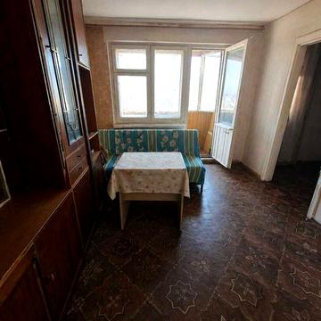 Продам 3 х комн квартиру по Добровольского