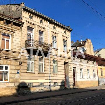 Продаж ексклюзивної просторої квартири по вул. Личаківська