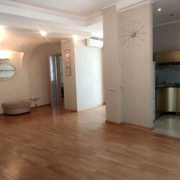 Квартира 90м2, Центр, ул. Вознесенская 50,паркоместо, охрана