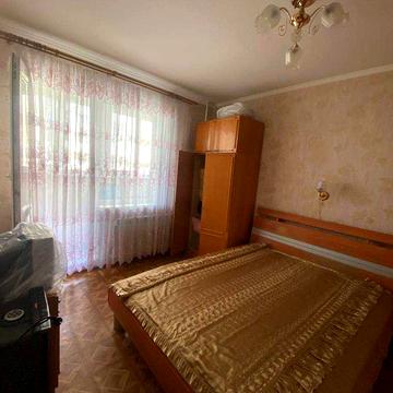 Оренда 2 кімнатної роздільної квартири метро Харківська