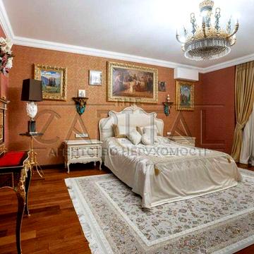 Продаж квартири 135 м2 , Печерський район, вул. Старонаводницька