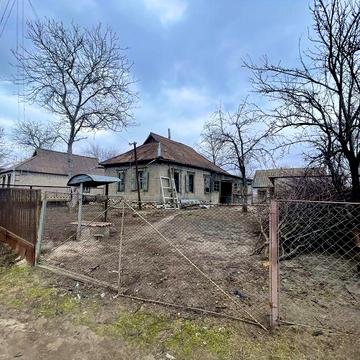 Продам дом с участком 17 соток.с.Елизаветовка.Центр!GM