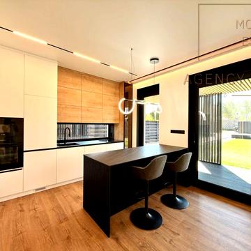 Гореничі Дом с Ремонтом 130м2 + 5 соток, ГАЗ, З ТЕХНІКОЮ, біля озера, будинок