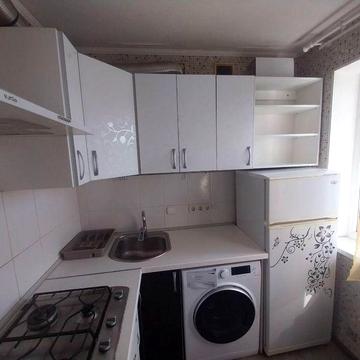Сдам однокомнатную  квартиру трк Украина