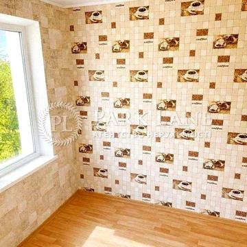 Продам 3-х кім.квартиру біля М. Дарниця вул. Бойченка,10