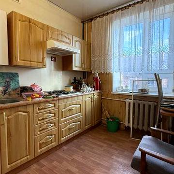 Продаж 3х кімнатної Сталінки по вул. Творча(колишня назва Упіта) ЖК ОСББ