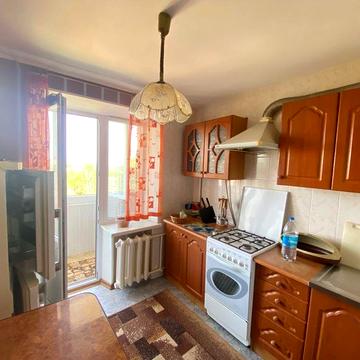 Продаж великогабаритної 2к квартири в центрі міста (л1)
