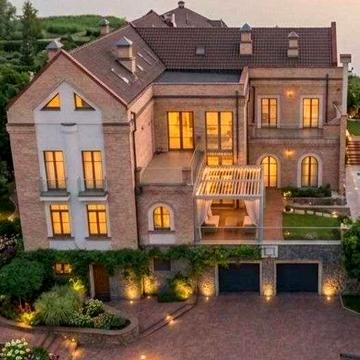 От хозяина без %. Шикарное имение 828 м2, 22 сотки. Ветряные Горы