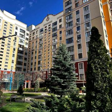 Ваучер+ нерухомість 71 кв.м. в центрі міста ЖК Фаворит