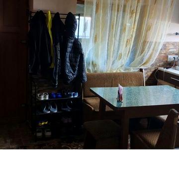 Здається в оренду на довготривалий термін будинок.