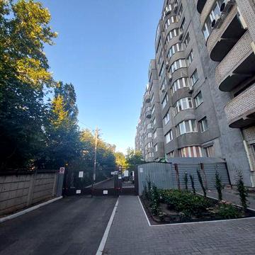 Центр продам квартиру