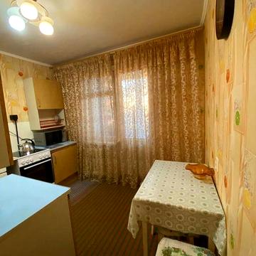 Довгострокова оренда 2-кімнатної квартири, ПЗР, вул. Руставі