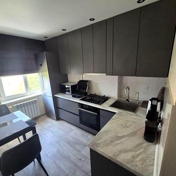 Продам свою 3-к квартиру в Днепре на Клочко 64м² с свежим ремонтом и дорогой техникой