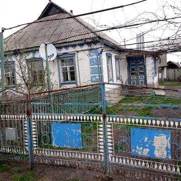 Будинок с.Бакай, з газом та твердопаливним опаленням, ділянка 70 сот чорнозему