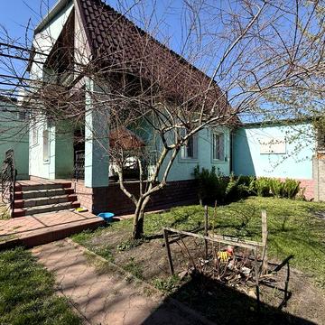 Оренда будинку в Бучі | Просторий будинок 140 м² з ділянкою та зоною відпочинку