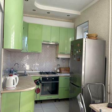Продам 3х кімн кв Довженко Автономка